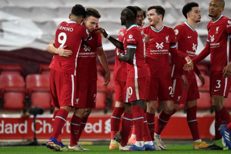 Liverpool sonha com o bicampeonato inglês (Foto: PETER POWELL / POOL / AFP)