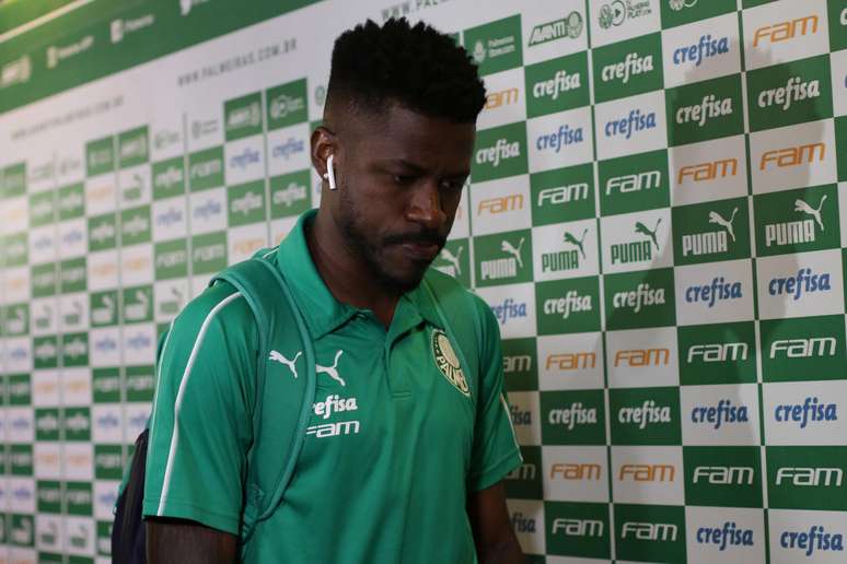 Ramires não é mais jogador do Palmeiras