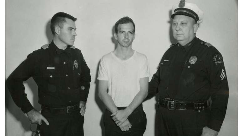 Após ser preso, Oswald negou a autoria do crime