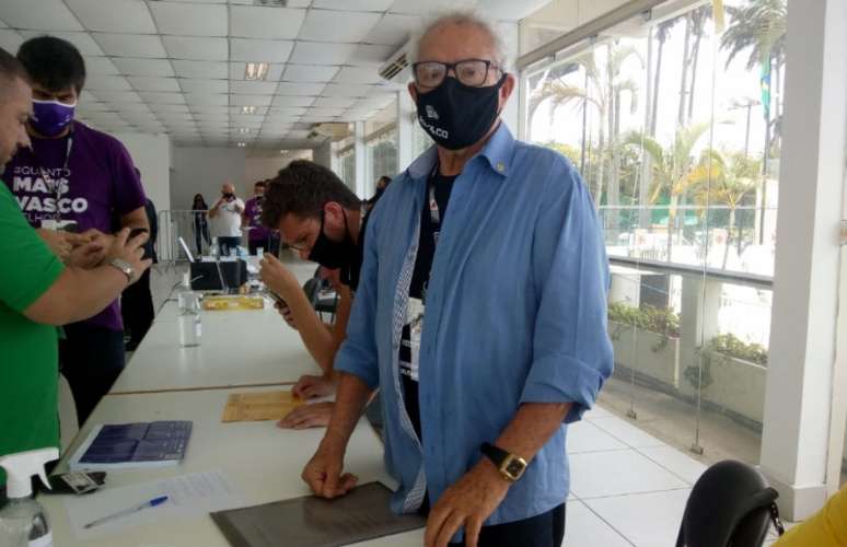 Faués Mussa é presidente da Assembleia Geral do Vasco até o fim do atual processo (Foto: Luiz Portilho)