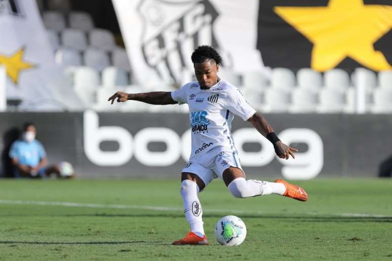 Marinho marcou o primeiro gol do Santos contra o Sport (Foto: Divulgação/Santos FC)