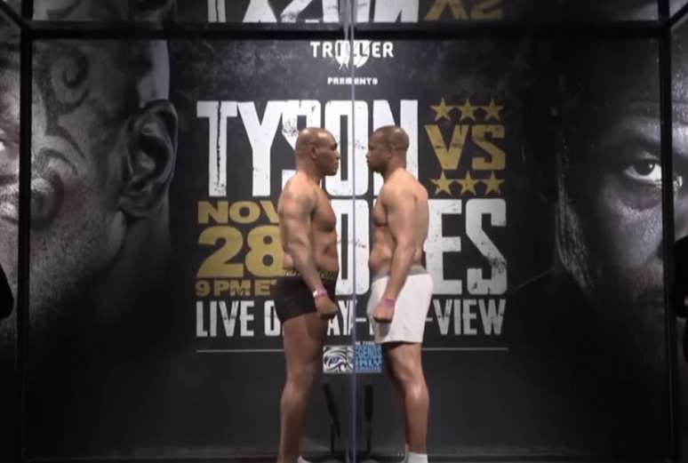 Mike Tyson e Roy Jones Jr ficam frente a frente neste sábado (Foto: Reprodução YouTube)