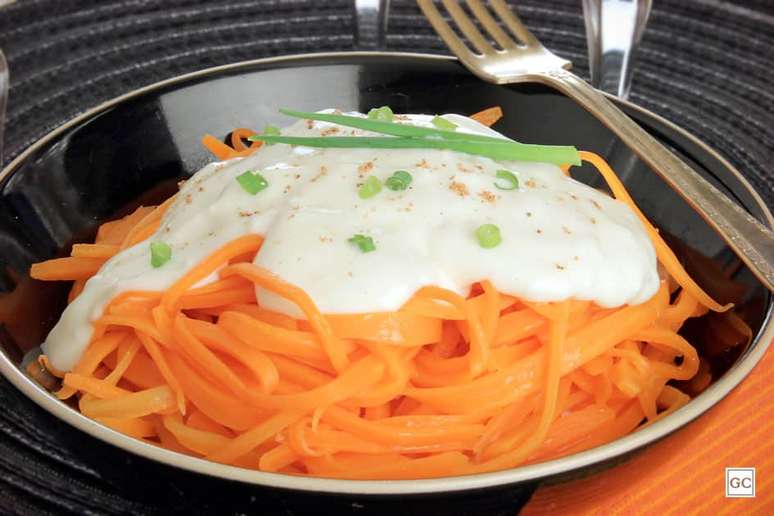 Guia da Cozinha - Receitas com cenoura para inovar no cardápio