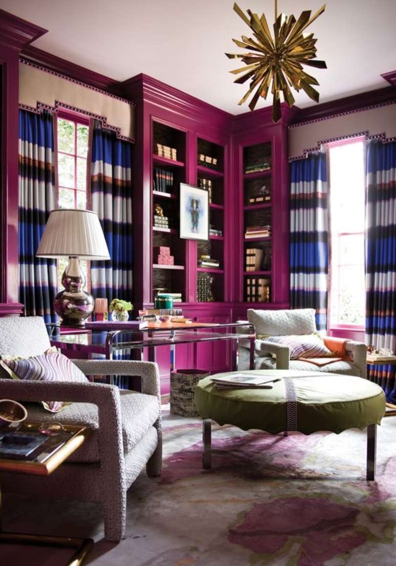 26. Sala em tons de roxo – Via: The Fashion Hall