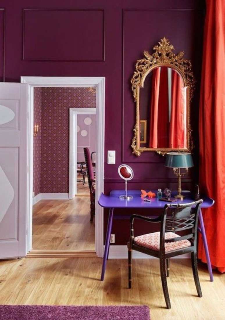 38. Tons de roxo na decoração – Via: Casa Abril
