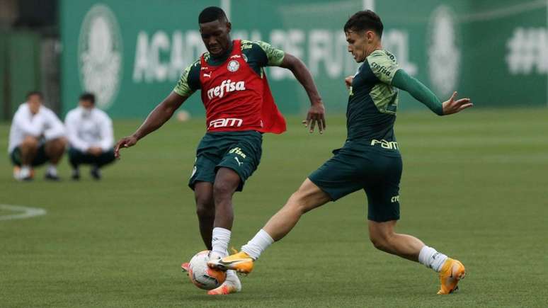 Raphael Veiga está de volta e pode ajudar Verdão em duelo da Libertadores (Foto: Cesar Greco/Palmeiras)