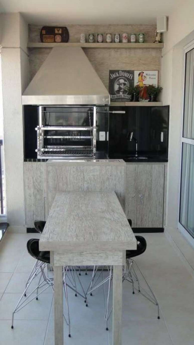 43. Quadros para varanda modernos &ndash; Via: Meyer Cortez