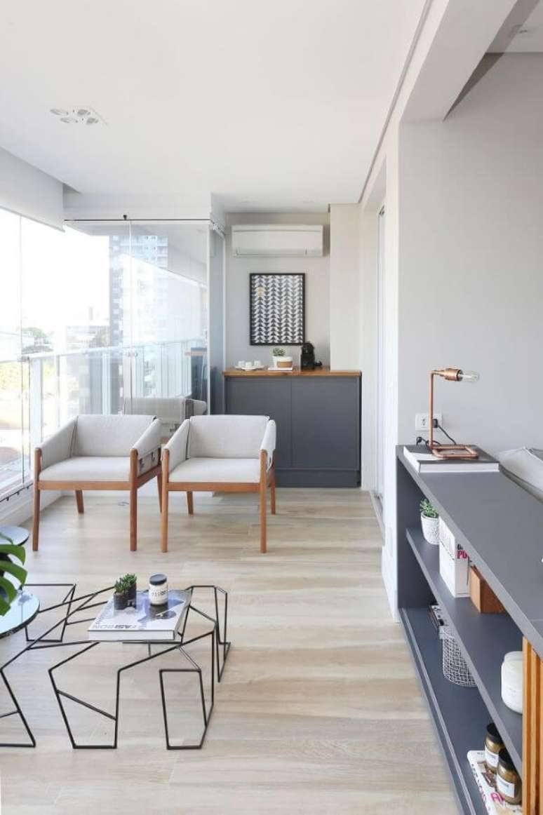 27. Quadros com varanda preto e branco &ndash; Via: Pinterest