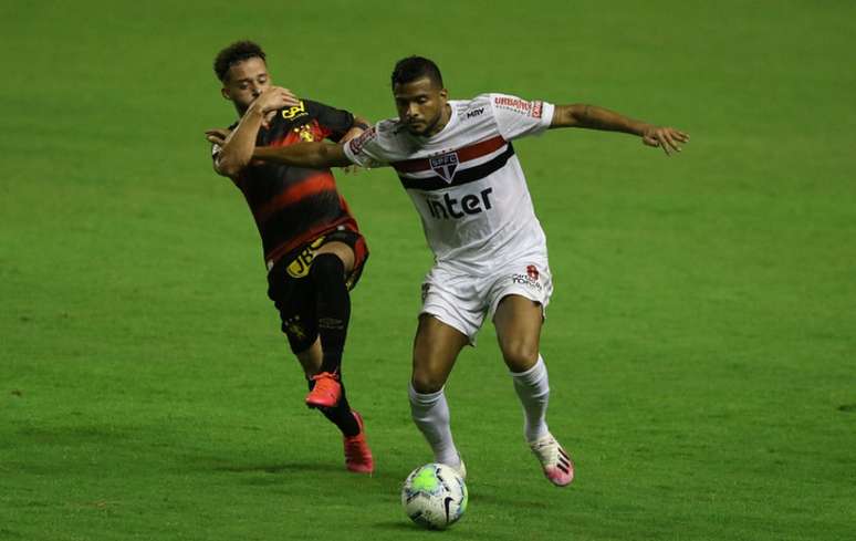 São Paulo venceu o Sport no primeiro turno por 1 a 0, fora de casa (Foto:Rubens Chiri / saopaulofc.net)