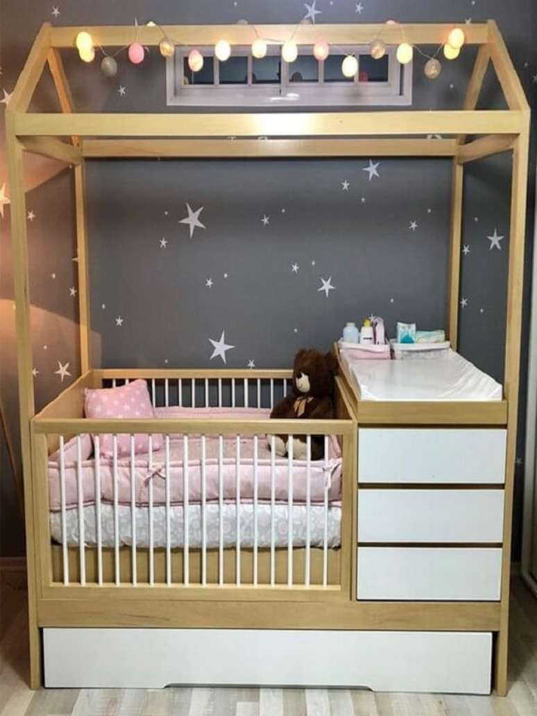 54. Berço moderno com gaveta e cama auxiliar. Fonte: Pinterest