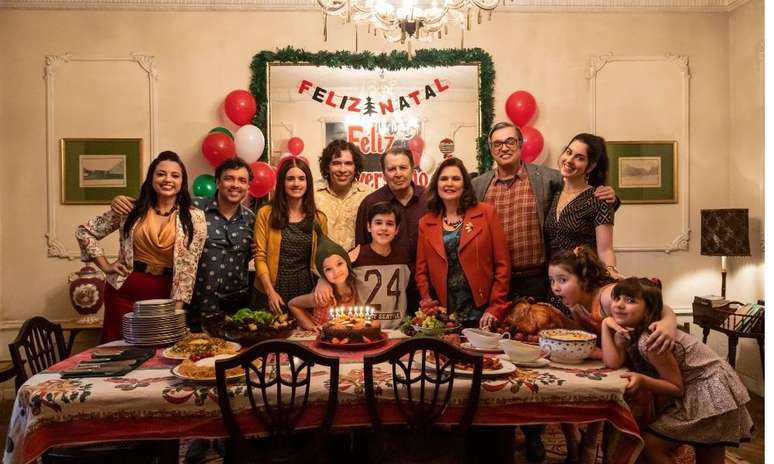 Foto da ceia de Natal em Tudo Bem no Natal que Vem, da Netflix