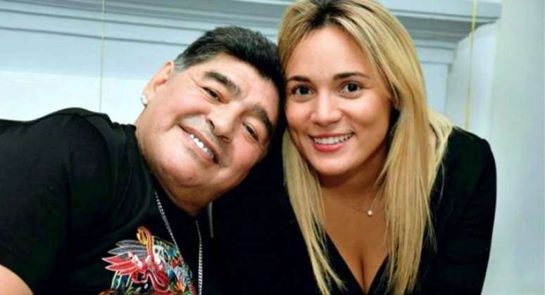 Maradona viveu uma midiática relação de amor e ódio com Rocío Oliva