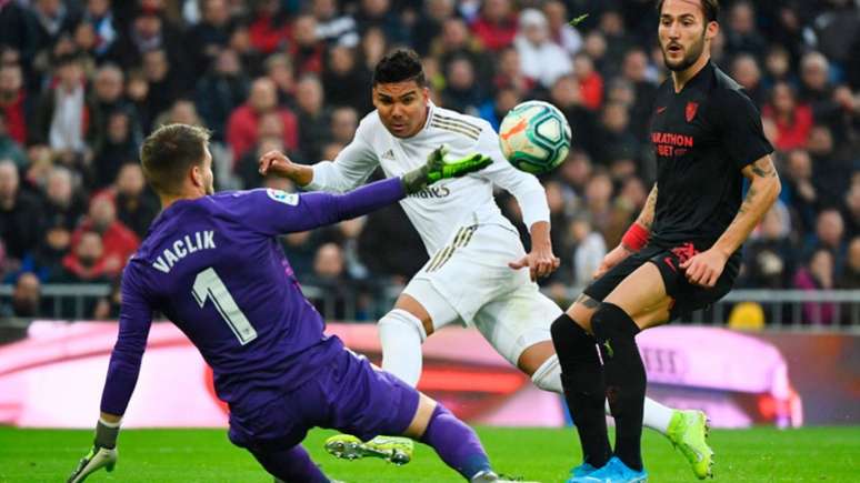 Real Madrid e Sevilla se enfrentaram pela última vez antes da pandemia (Foto: AFP)