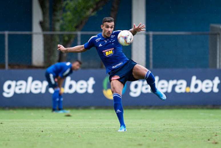 Willian Pottker teve uma lesão grau 2 no músculo adutor da coxa direita-(Bruno Haddad/Cruzeiro)