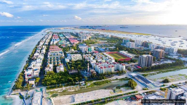 A nova ilha dever&aacute; abrigar at&eacute; 240 mil pessoas e ajudar&aacute; a reduzir a superlota&ccedil;&atilde;o em Mal&eacute;