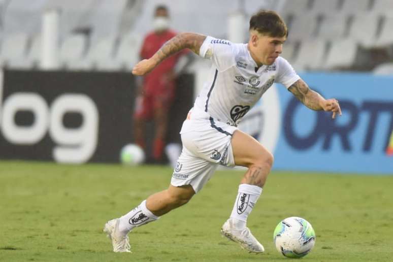 Soteldo é um dos atletas que ficará de fora do duelo contra o Fla (Foto: Ivan Storti/Santos FC)