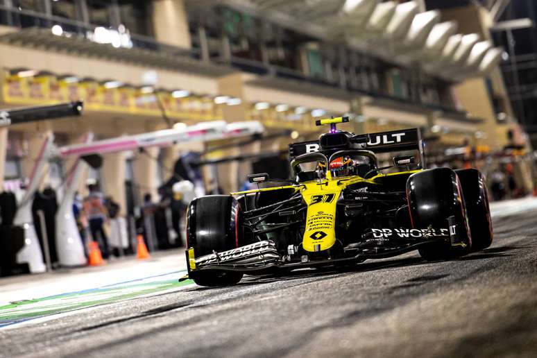 Esteban Ocon: ganha 17% do salário, mas já contribuiu com 35% dos pontos da Renault.