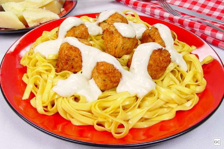 Guia da Cozinha - Receitas de alm&ocirc;ndega: veja op&ccedil;&otilde;es para variar na semana