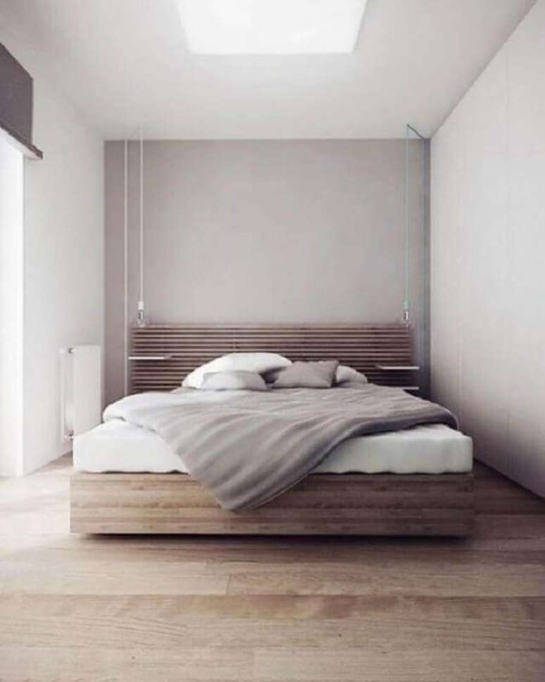 20. Decoração para quarto de casal minimalista com cama de madeira – Foto: Futurist Architecture