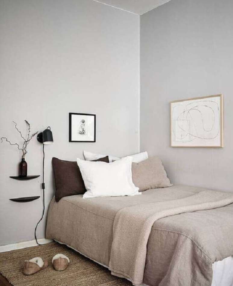 40. Decora&ccedil;&atilde;o simples para quarto minimalista solteiro &ndash; Foto: Coco Lapine Design