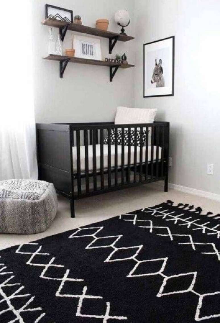 46. Decoração preto e branco para quarto de bebê simples – Foto: Jeito de Casa