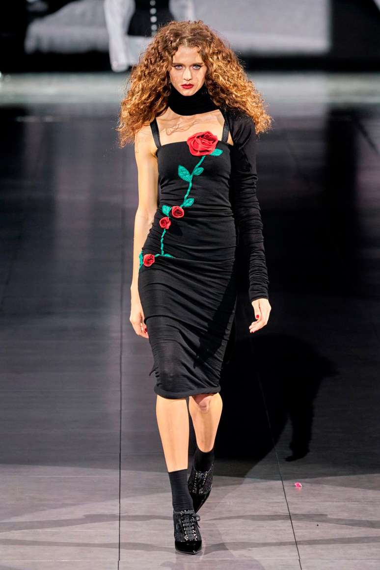 Natália Machado no desfile da Dolce & Gabbana (Foto: Divulgação/Way Model)