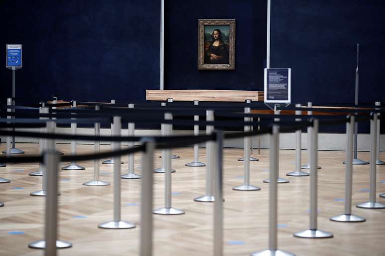 Mona Lisa em Louvre vazio durante lockdown do coronavírus na França
04/12/2020
REUTERS/Benoit Tessier