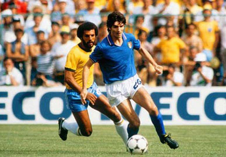 Paolo Rossi marcou três vezes e adiou em 12 anos o tetra do Brasil (Foto: Reprodução)