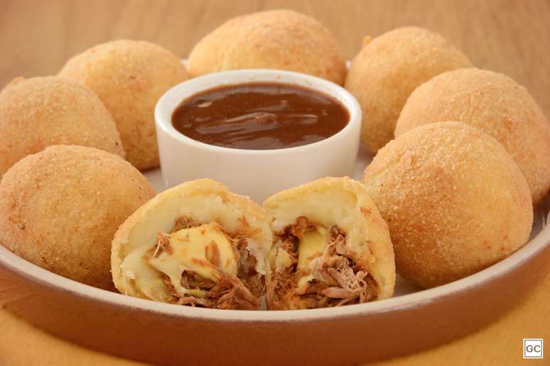 Guia da Cozinha - Receitas de bolinho de batata para aperitivos saborosos