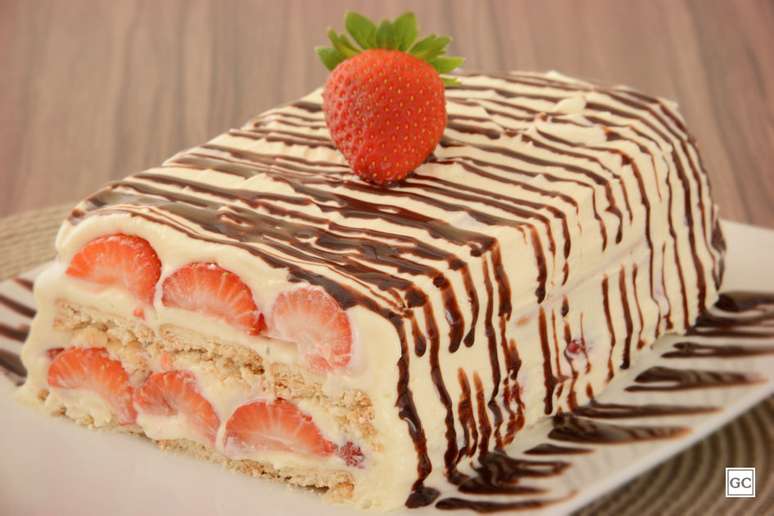 Guia da Cozinha - Pav&ecirc; de chocolate branco: cinco op&ccedil;&otilde;es para inovar na sobremesa