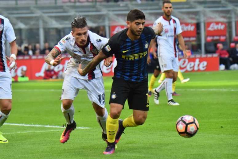 Eliminada da Champions, Inter visita o Cagliari pelo Italiano (Foto: GIUSEPPE CACACE/AFP)