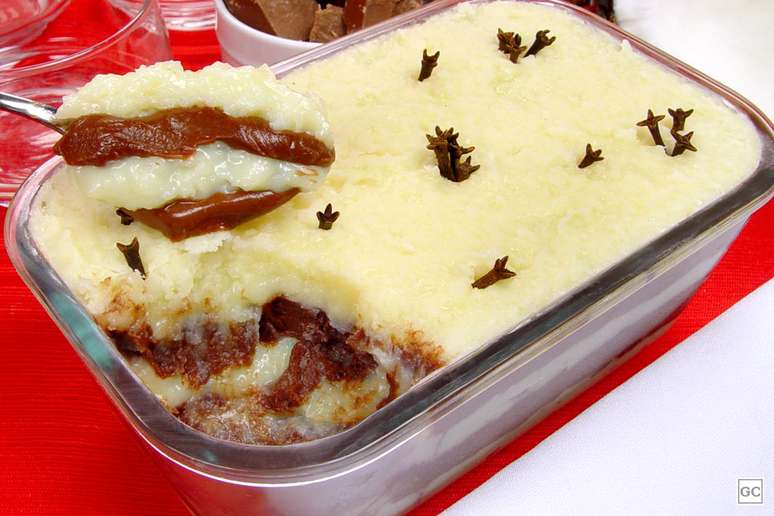 Guia da Cozinha - Sobremesas na travessa: veja oito op&ccedil;&otilde;es pr&aacute;ticas