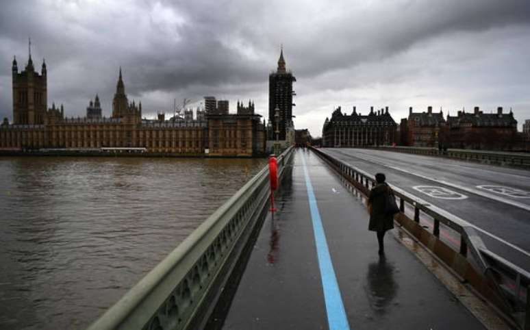 Londres registrou quase 24 mil novos casos de Covid na última semana