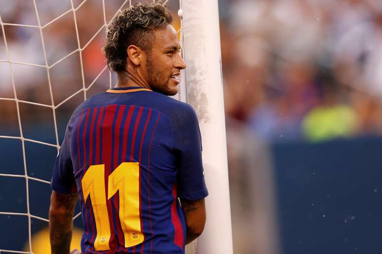 Neymar em partida em Nova Jersey, nos EUA, quando atuava pelo Barcelona 
22/07/2017
REUTERS/Mike Segar