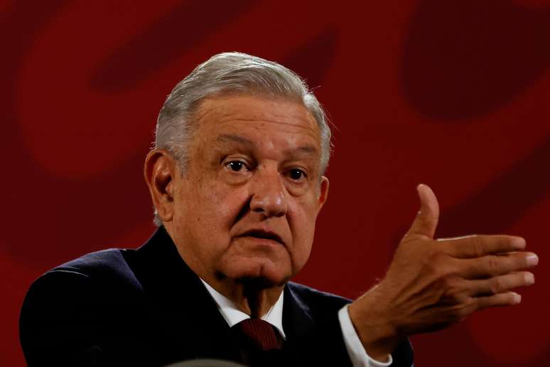 Presidente do México, Andrés Manuel López Obrador, durante entrevista coletiva na Cidade do México
13/11/2020
REUTERS/Carlos Jasso