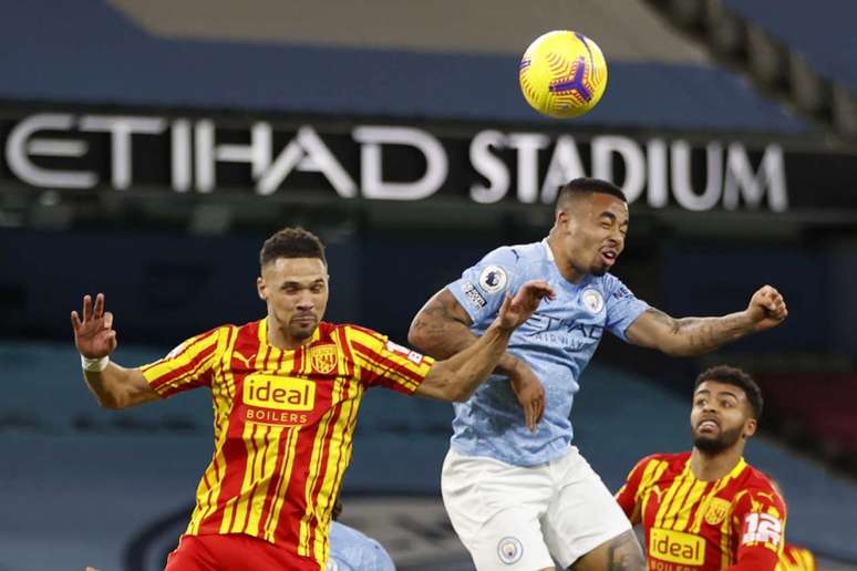 Manchester City domina o West Brom, mas fica no empate pelo Inglês