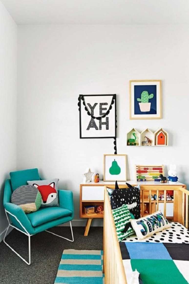 36. O nicho casinha quarto beb&ecirc; serve de apoio para os brinquedos. Fonte: Revista Viva Decora