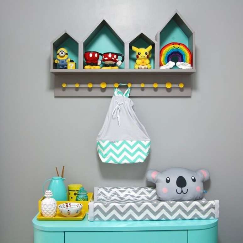 5. Nichos de casinha decoram esse quarto de bebê. Fonte: Pinterest