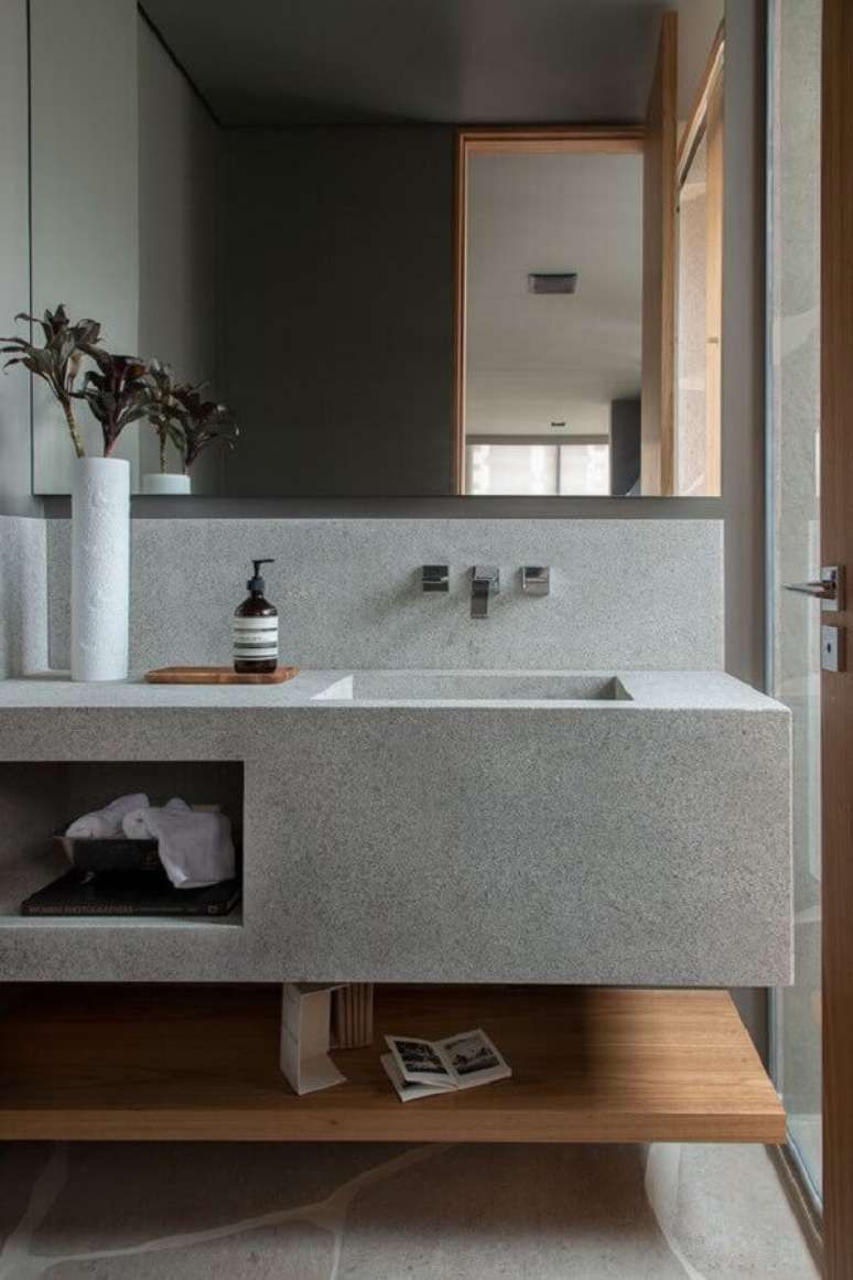 12. Bancada cinza planejada para decoração minimalista para banheiro – Foto: Casa de Valentina