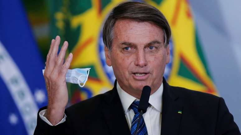 Bolsonaro tem relação conflituosa com povos indígenas