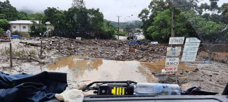 A força das águas arrasou a área urbana de Presidente Getúlio, em Santa Catarina