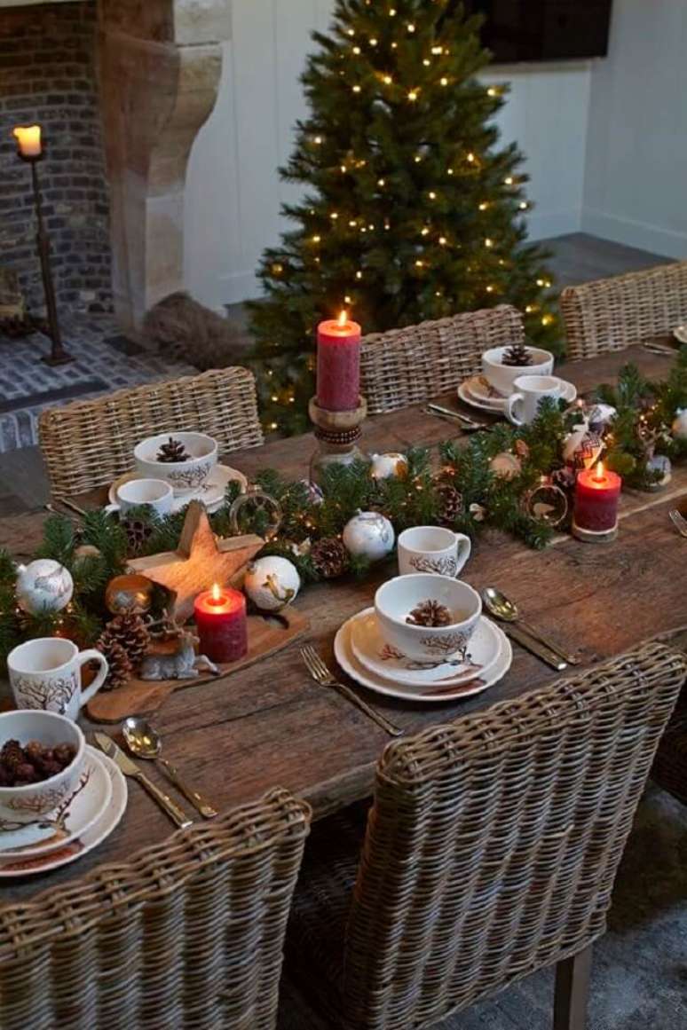 1. Ative a criatividade para criar os enfeites de Natal para mesa. Fonte: Life & Garden