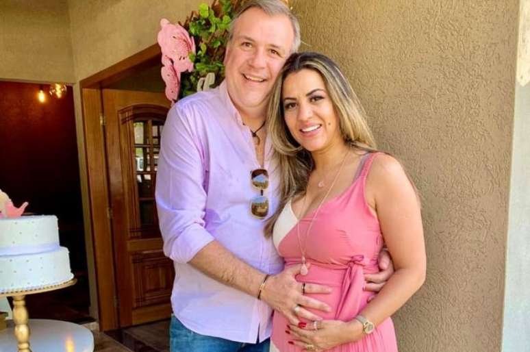 Duda e o marido, o empresário Tarcísio Rodrigues: “A pandemia fez a gente pensar muito sobre como vamos criar nossas filhas”