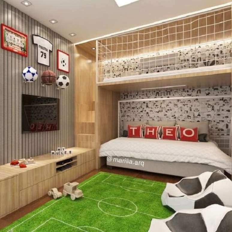 50. Modelo de tapete para quarto infantil masculino e feminino em forma de gramado de futebol. Fonte: Mar&iacute;lia Zimmermann Arquitetura e Interiores