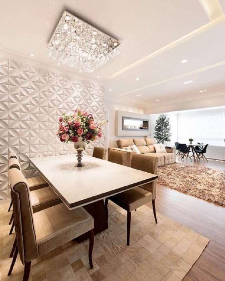 42. Tapete bege de couro quadriculado para sala de jantar decorada com revestimento 3D &ndash; Foto: Pinterest