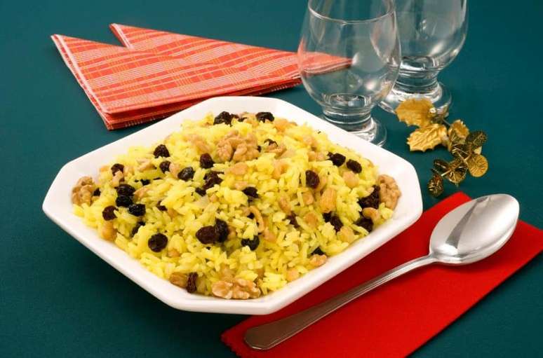 Guia da Cozinha - Arroz natalino: confira seis op&ccedil;&otilde;es pr&aacute;ticas e deliciosas
