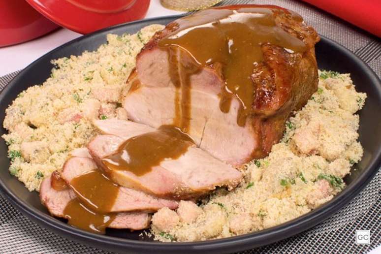 Guia da Cozinha - Receitas de pernil para uma ceia saborosa