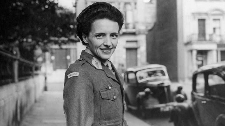 Eve lutou contra o nazismo e foi correspondente de guerra