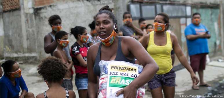 No Brasil, apenas o estado do Rio incluiu o absorvente em sua cesta básica, que agora tem alíquota menor de ICMS