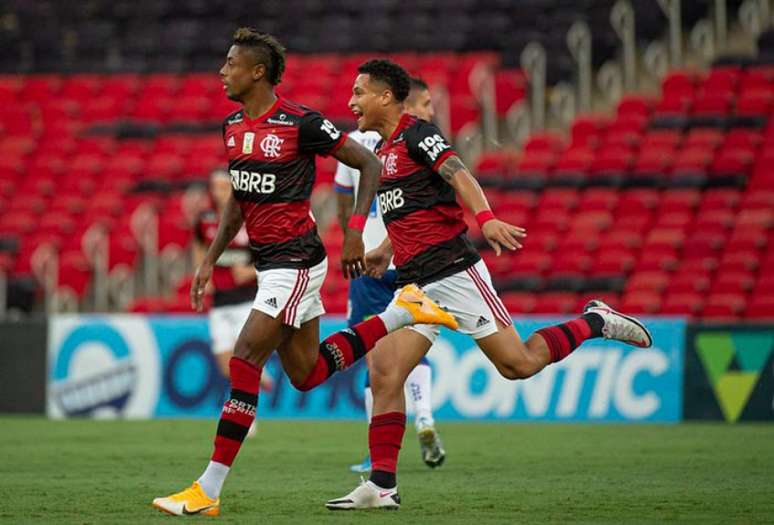 Em jogo contra o Bahia, Flamengo vence segunda seguida no